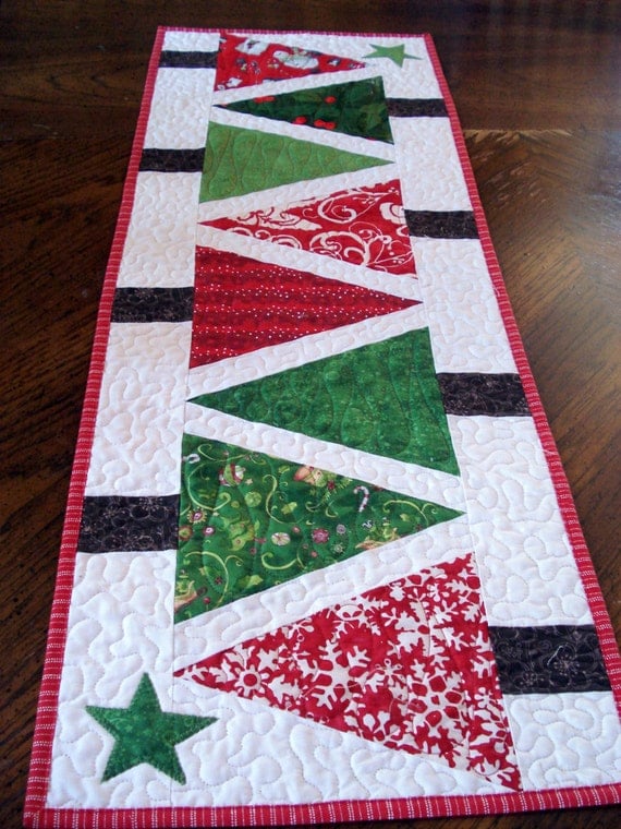 christmas pie table topper piecing instructions